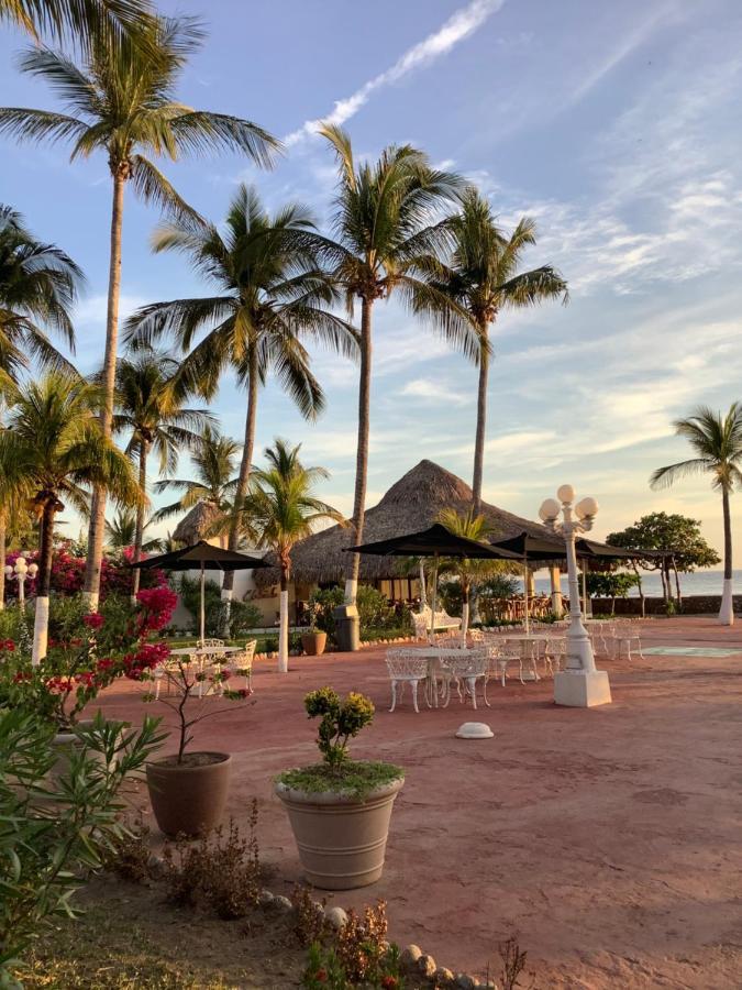 Hotel Arista Bugambilias Puerto Arista Exterior foto